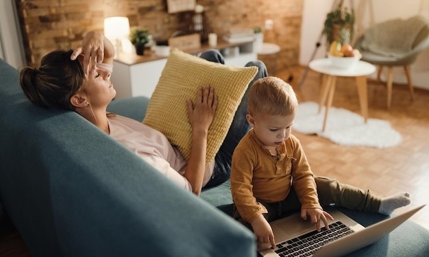 Tek Başına Çocuk Yetiştiren Annelerde Sağlık Sorunları